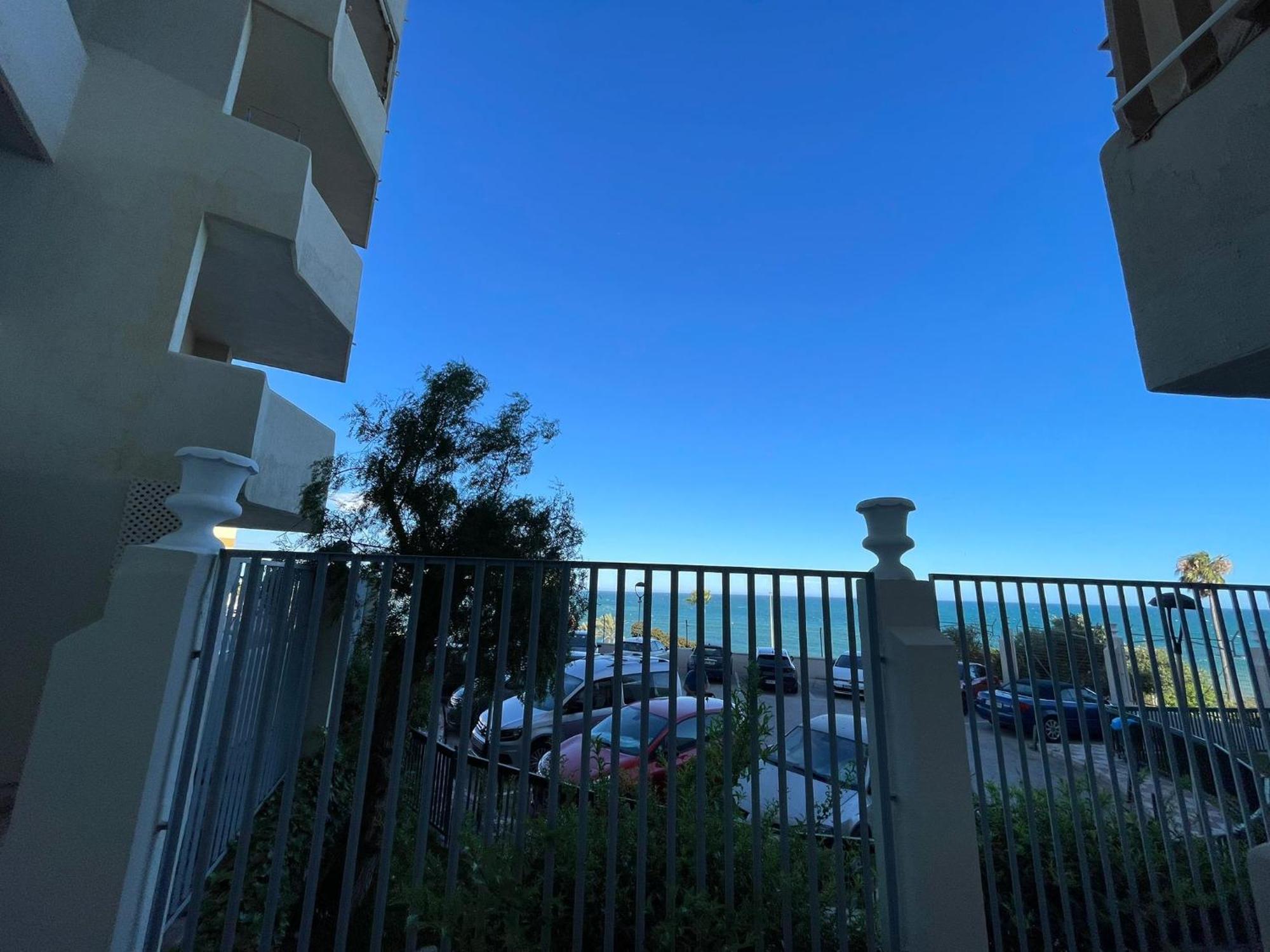 Apartamentos Magic Benalbeach By Benalnova Benalmádena Eksteriør billede