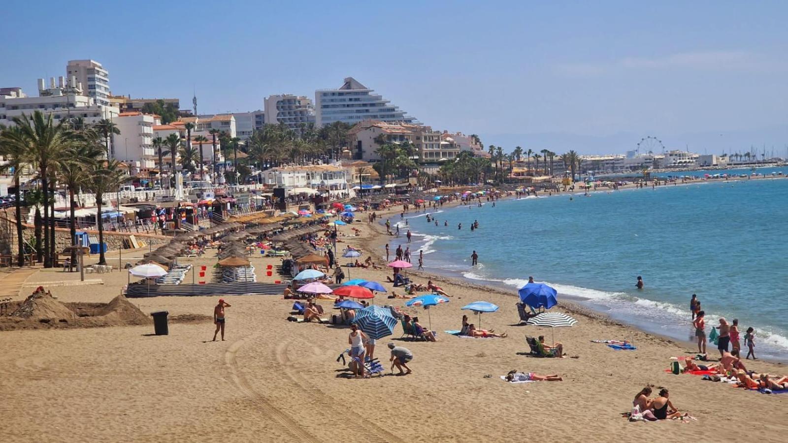 Apartamentos Magic Benalbeach By Benalnova Benalmádena Eksteriør billede