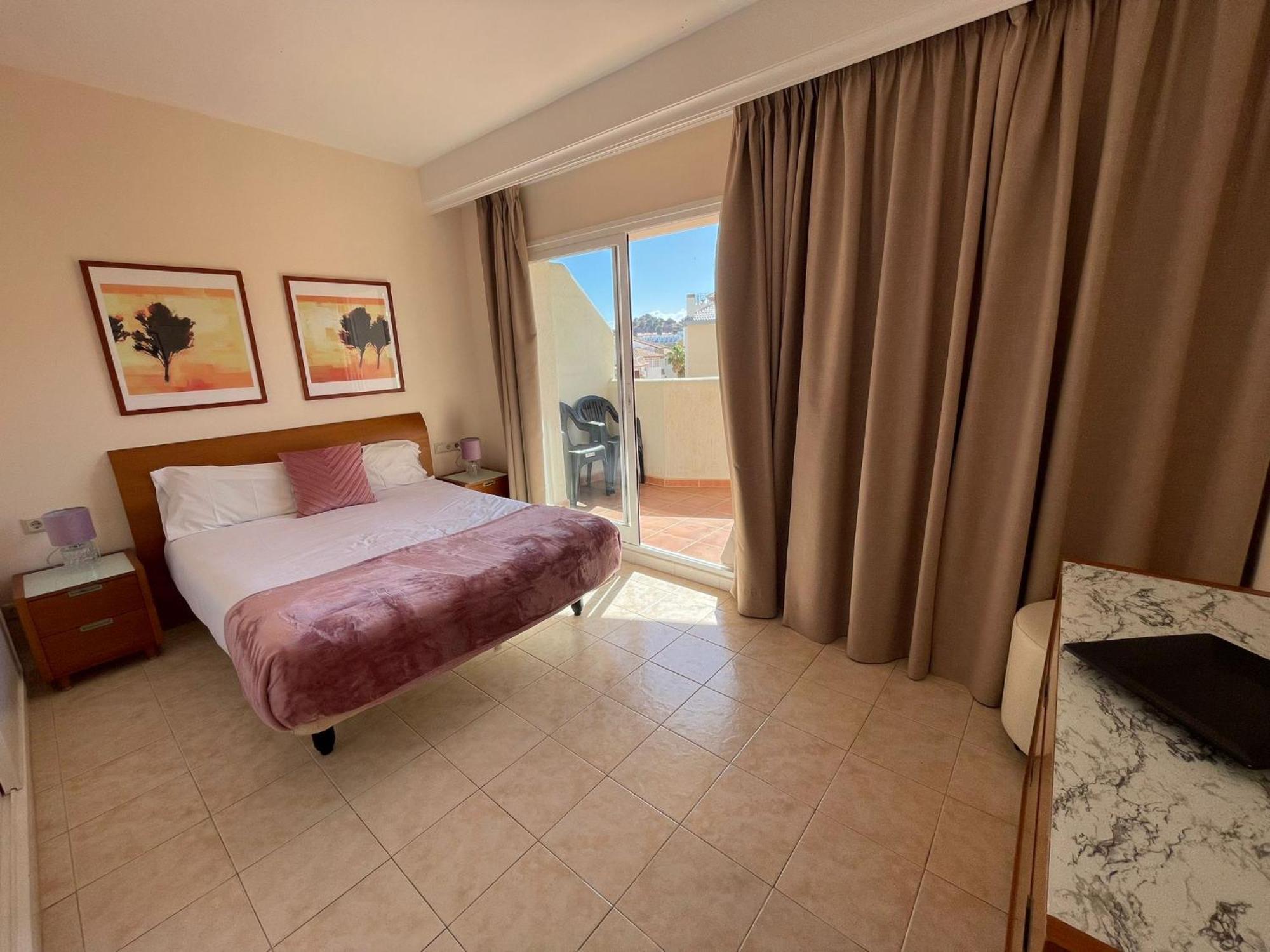 Apartamentos Magic Benalbeach By Benalnova Benalmádena Eksteriør billede