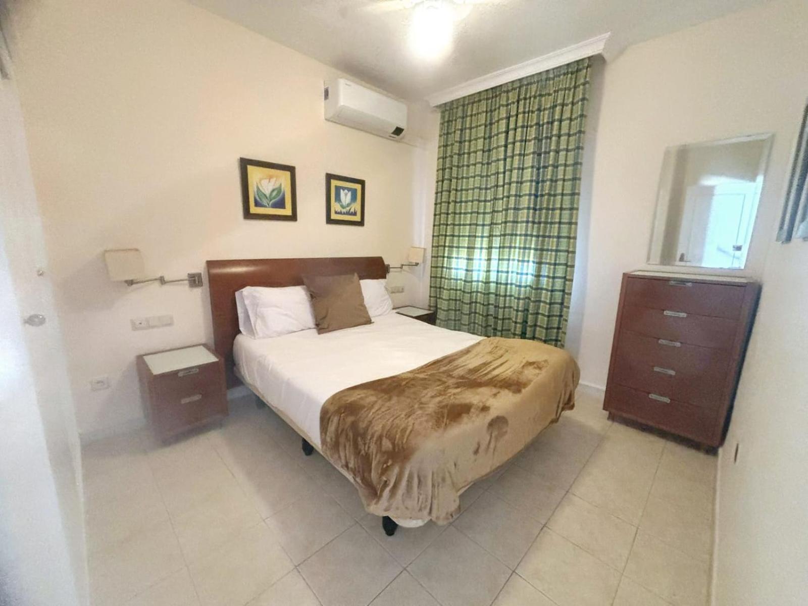 Apartamentos Magic Benalbeach By Benalnova Benalmádena Eksteriør billede
